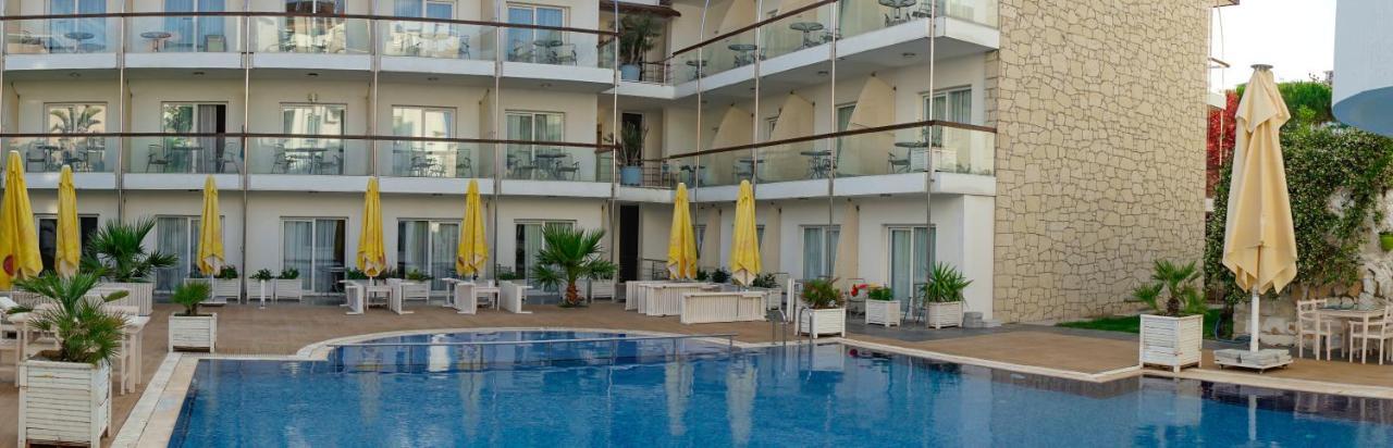 Otel Yeni Çeşme Luaran gambar