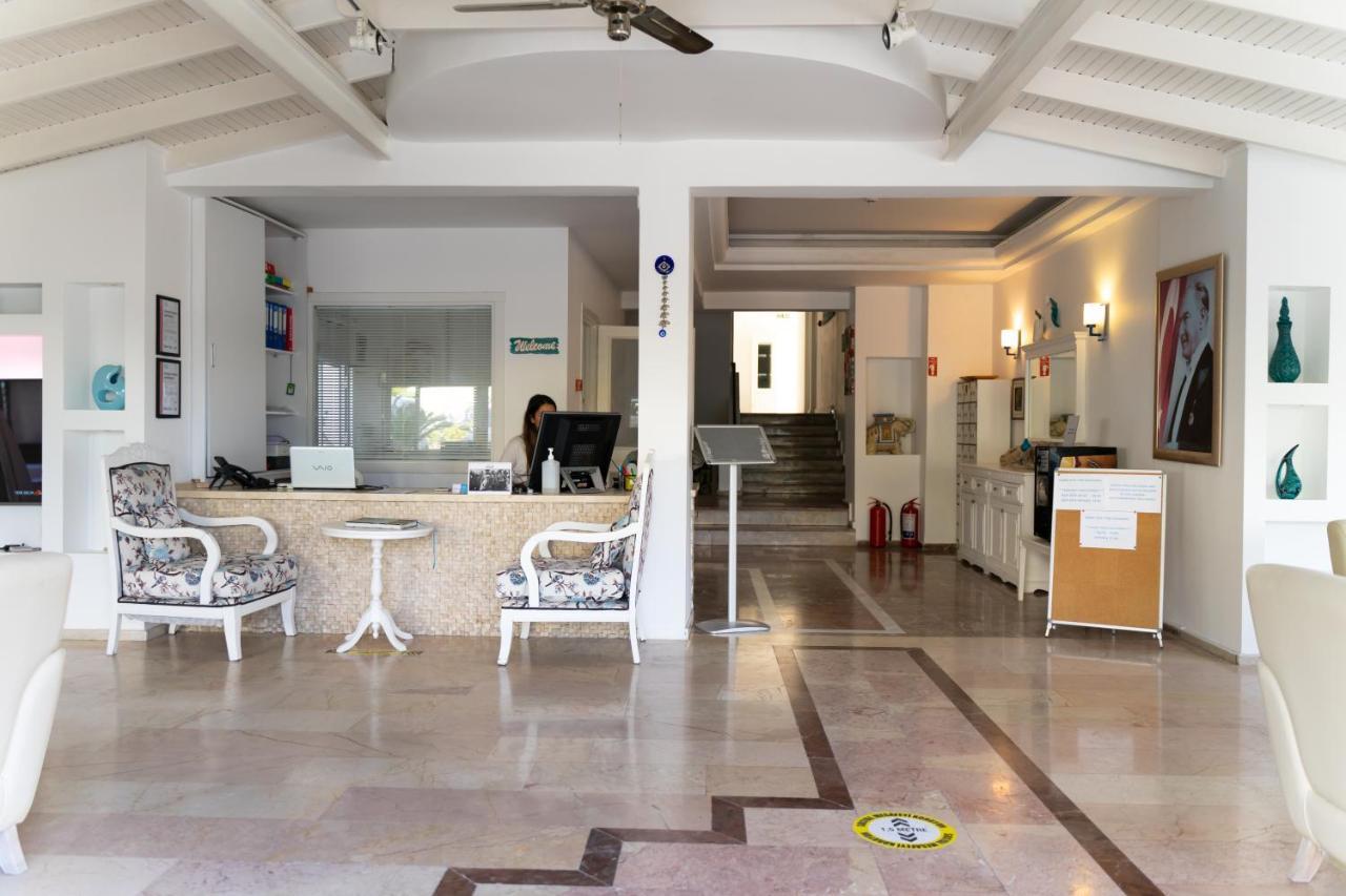 Otel Yeni Çeşme Luaran gambar