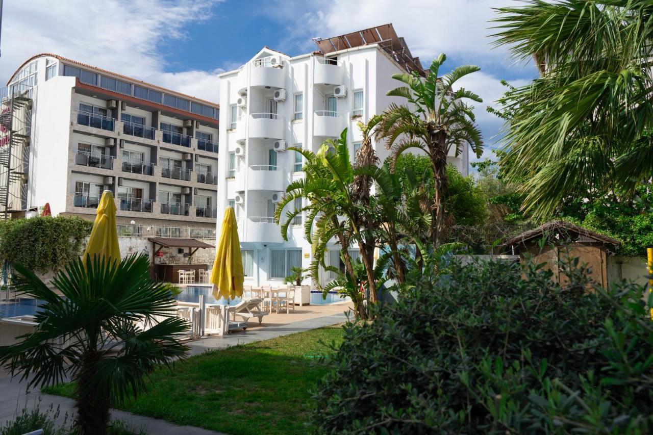 Otel Yeni Çeşme Luaran gambar