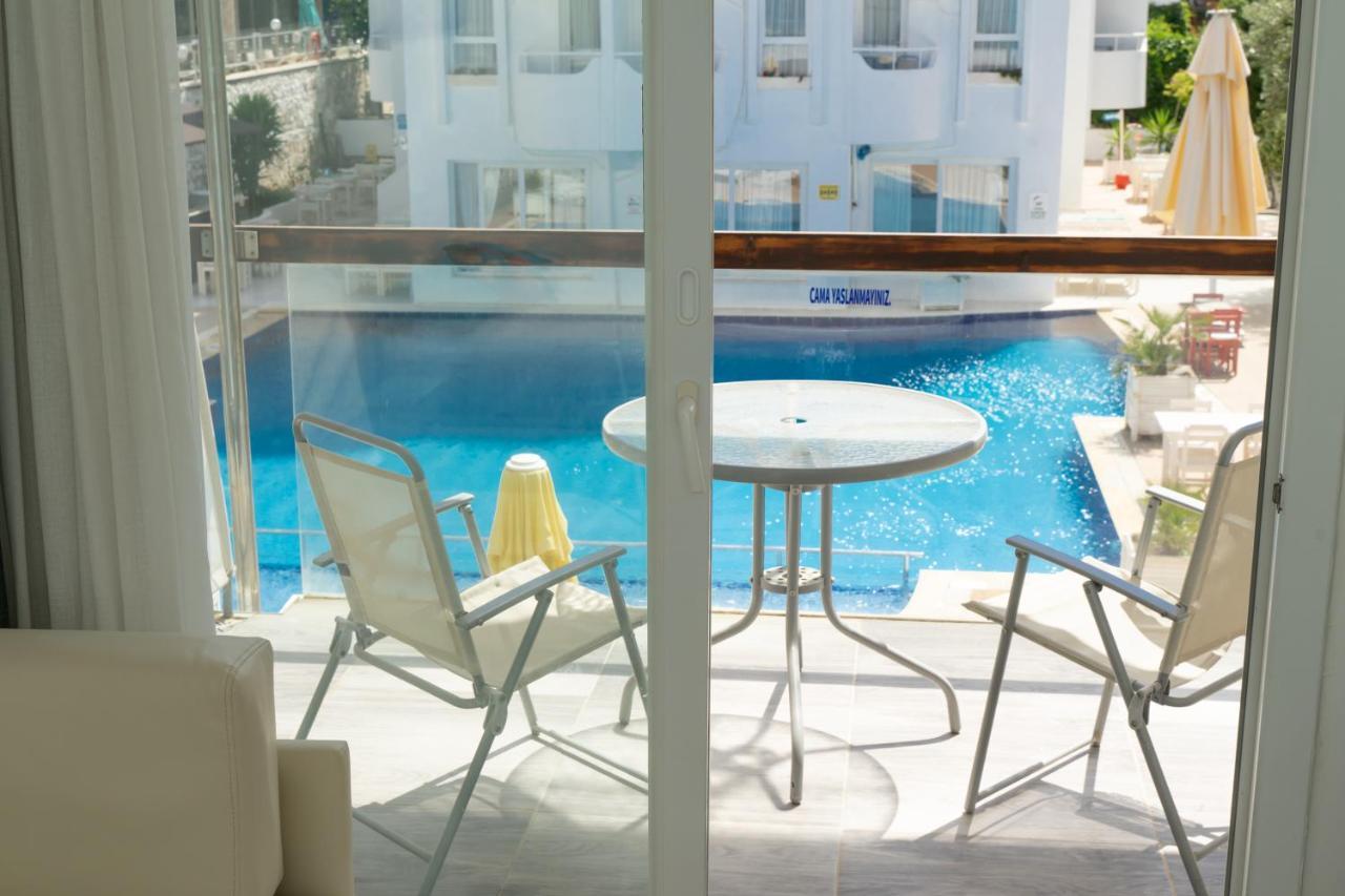 Otel Yeni Çeşme Luaran gambar